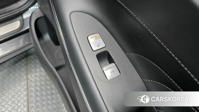 Hyundai The New Grandeur IG Hybrid id 5028763 из Кореи 10
