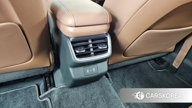Hyundai Grandeur (GN7) id 4991336 из Кореи 10