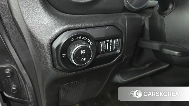 Jeep Wrangler (JL) id 3814008 из Кореи 10