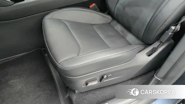 Tesla Model Y id 5032831 из Кореи 10