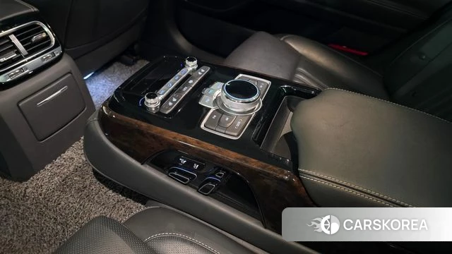 Genesis G90 id 5048265 из Кореи 10