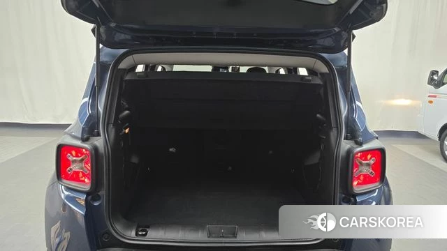 Jeep Renegade id 5046925 из Кореи 10