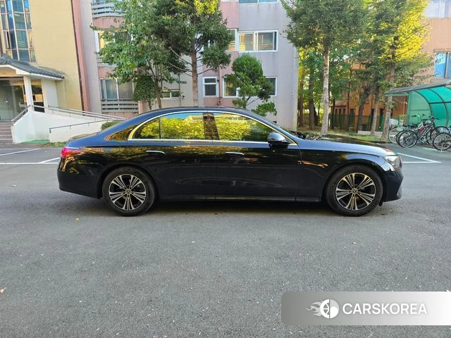 Mercedes-Benz E-Class W214 id 5026318 из Кореи 10