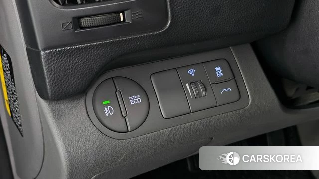Hyundai The New Grand Starex id 5028795 из Кореи 10
