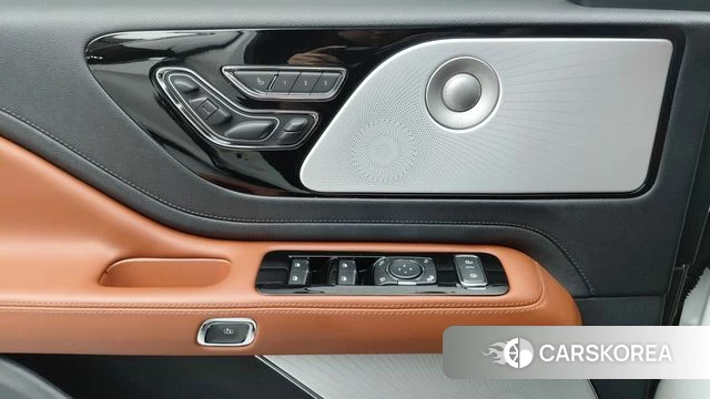 Lincoln Aviator 2nd generation id 4948448 из Кореи 10
