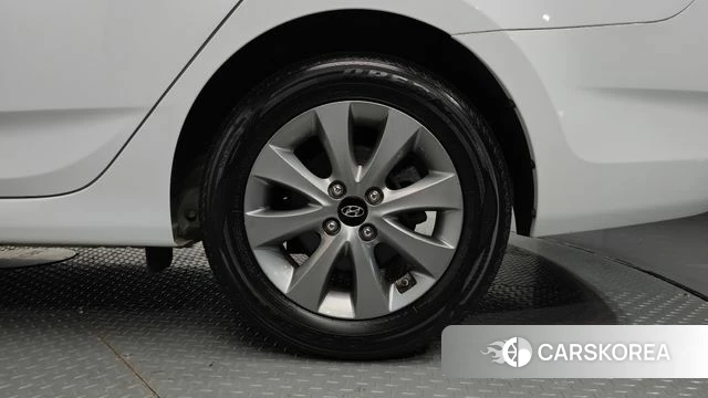 Hyundai Accent (New type) id 4952988 из Кореи 10