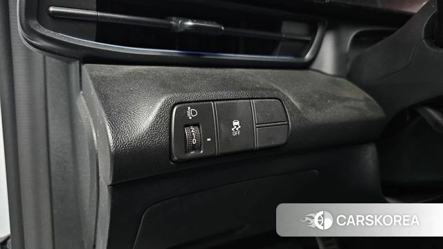 Hyundai The New Avante (CN7) id 4980476 из Кореи 10