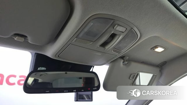 Kia Stonic id 5035395 из Кореи 10