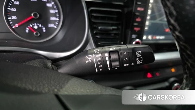Kia Stonic id 5028594 из Кореи 10