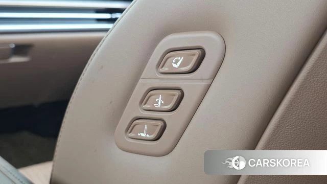 Hyundai Grandeur Hybrid (GN7) id 4980629 из Кореи 10