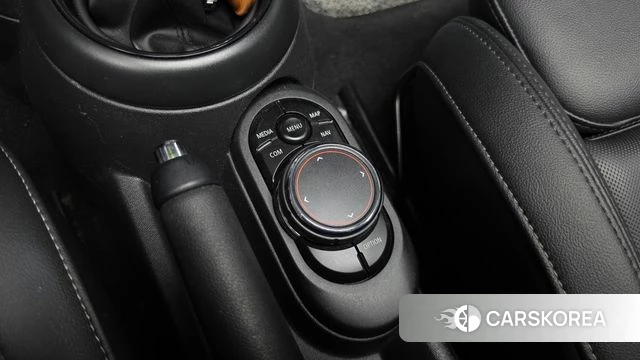 Mini Cooper id 5035908 из Кореи 10