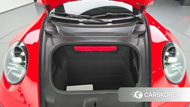 Porsche 911(992) id 5022855 из Кореи 10