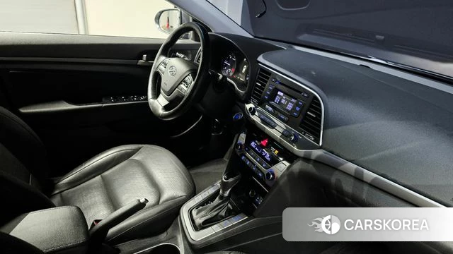 Hyundai Avante AD id 4873504 из Кореи 10