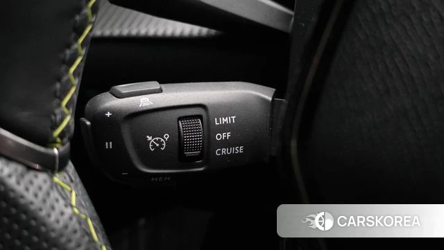 Peugeot e-208 second Generation id 4936581 из Кореи 10