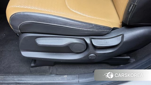Kia Carnival 4th generation id 5017609 из Кореи 10