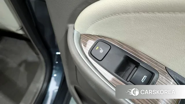Chevrolet (GM Daewoo) The New Malibu id 3636417 из Кореи 10