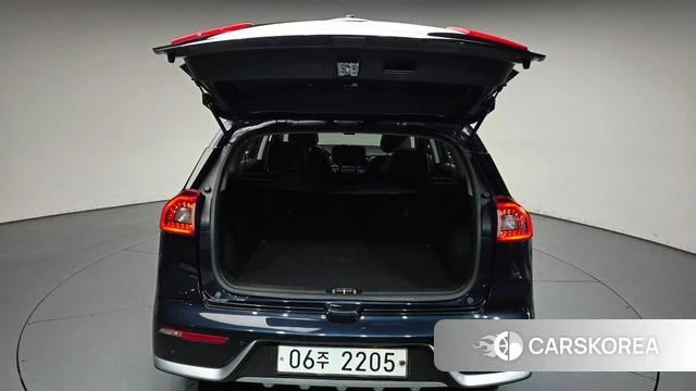 Kia Niro id 5042239 из Кореи 10
