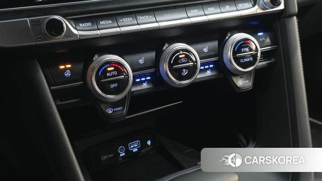 Genesis G70 id 5029352 из Кореи 10