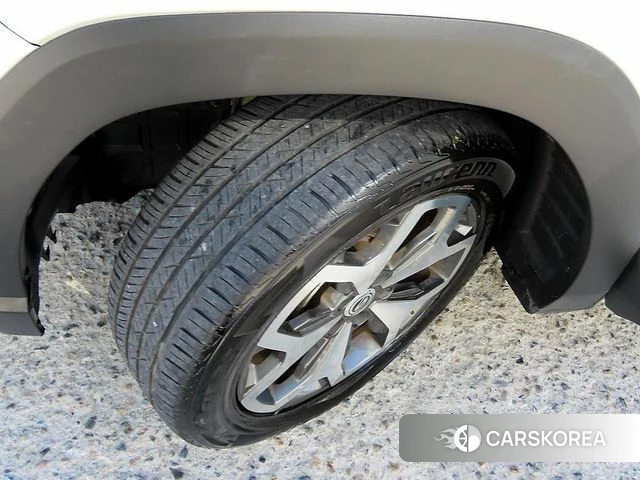 Ssangyong Torres id 4976111 из Кореи 10