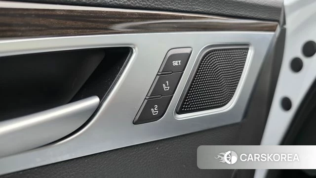 Genesis G80 id 5004497 из Кореи 10