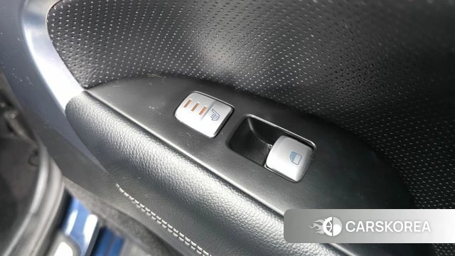 Genesis G70 id 5054578 из Кореи 10