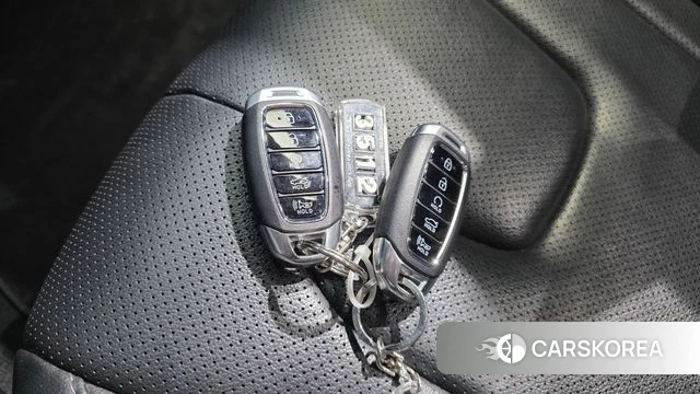 Hyundai Avante (CN7) id 4585958 из Кореи 10