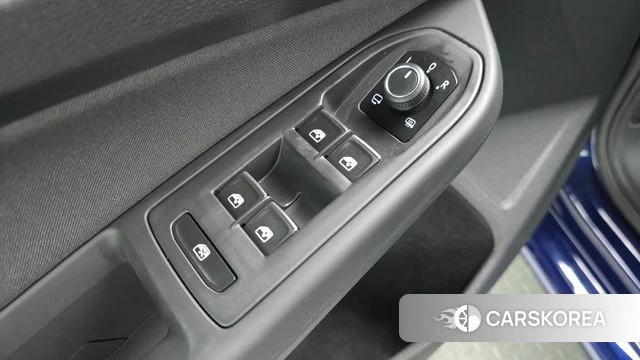 Volkswagen Golf 8th Generation id 5034265 из Кореи 10