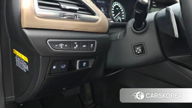 Genesis G90 id 5004308 из Кореи 10