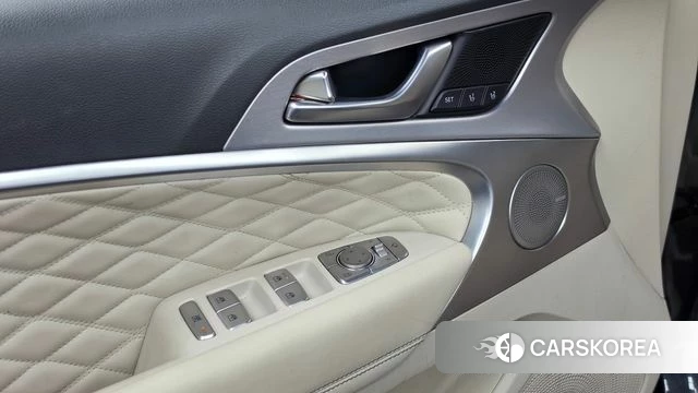 Genesis G70 id 5013555 из Кореи 10