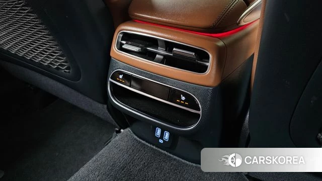 Genesis GV70 id 5003398 из Кореи 10