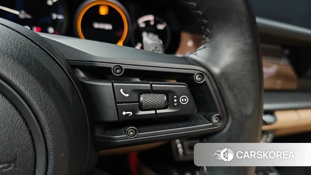 Porsche 911(992) id 5040551 из Кореи 10