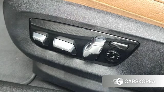 BMW 5 Series (G30) id 4976050 из Кореи 10