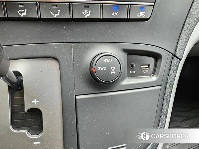 Hyundai The New Grand Starex id 4982540 из Кореи 10
