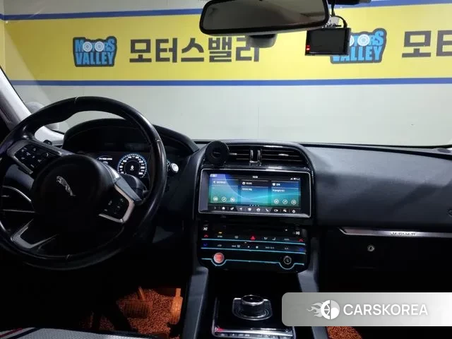 Jaguar F-PACE id 3643790 из Кореи 10