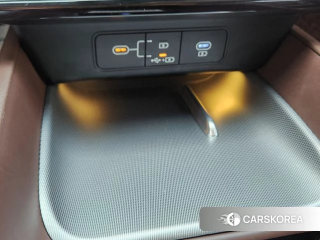 Hyundai Grandeur (GN7) id 4540590 из Кореи 10