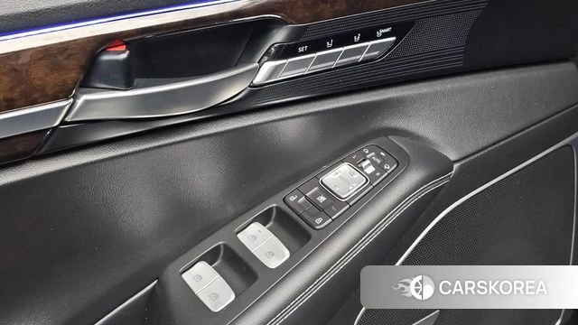 Genesis G90 id 4952827 из Кореи 10