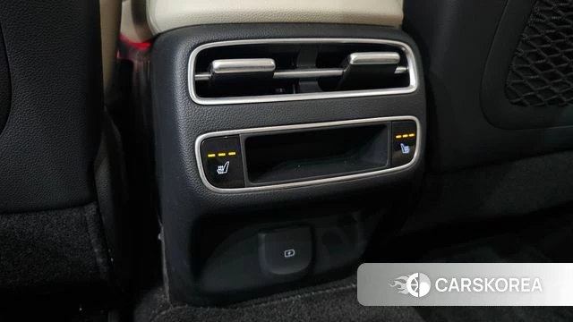 Genesis GV70 id 4950299 из Кореи 10