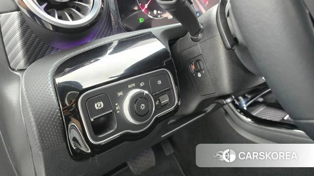 Mercedes-Benz A-Class W177 id 4950451 из Кореи 10