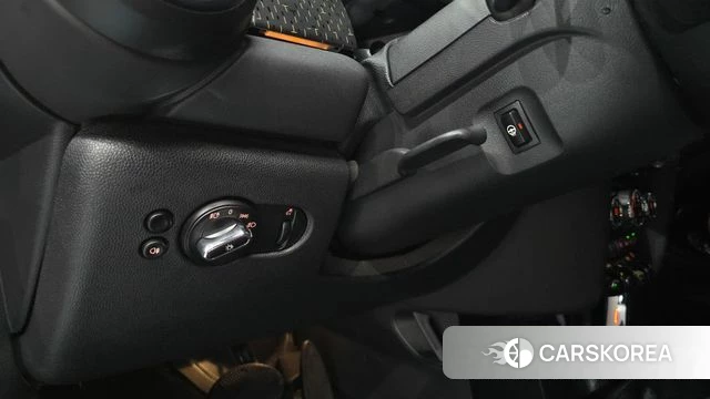 Mini Cooper Electric id 4950633 из Кореи 10
