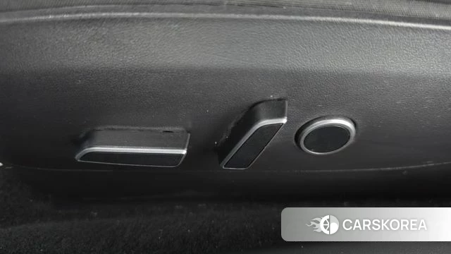 Tesla Model 3 id 4923174 из Кореи 10