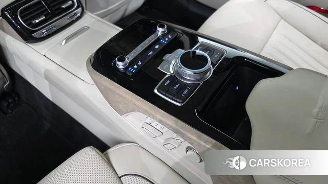 Genesis G90 id 5035607 из Кореи 10