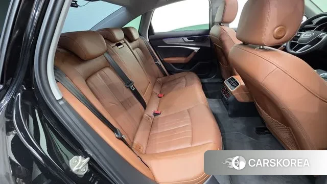 Audi A6 (C8) id 3621071 из Кореи 10