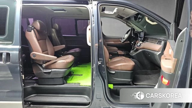 Hyundai The New Grand Starex id 4776386 из Кореи 10