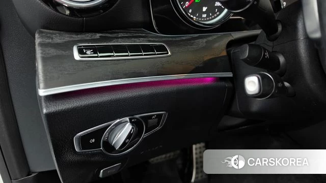 Mercedes-Benz E-Class W213 id 5035763 из Кореи 10