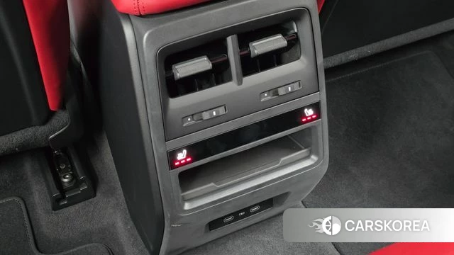 Porsche Makan EV id 4949882 из Кореи 10