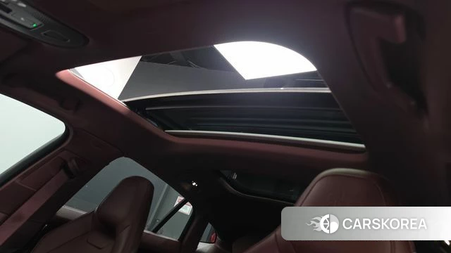 Porsche Panamera (976) id 4990689 из Кореи 10
