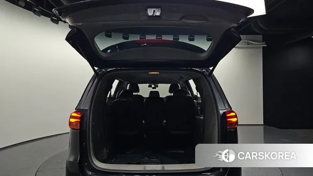 Kia The New Carnival id 3788078 из Кореи 10