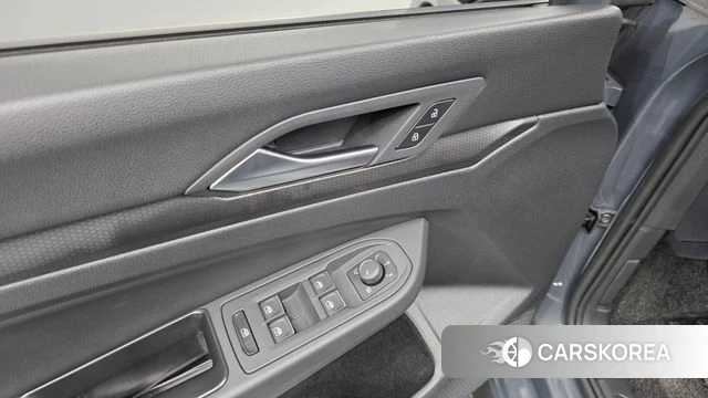 Volkswagen Golf 8th Generation id 4928191 из Кореи 10