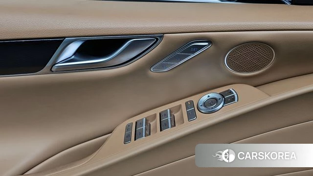 Genesis G80 (RG3) id 4934765 из Кореи 10