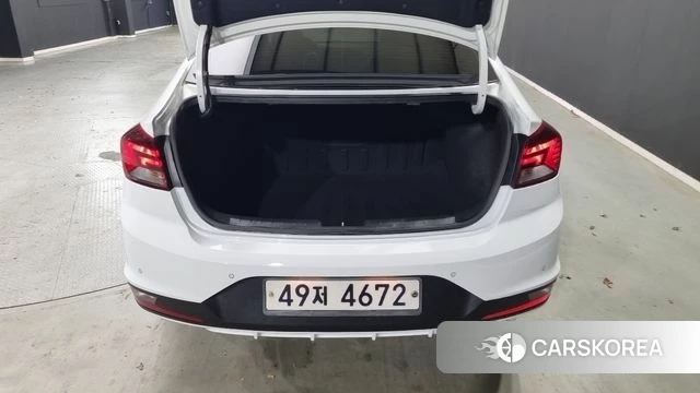 Hyundai The New Avante AD id 5054357 из Кореи 10